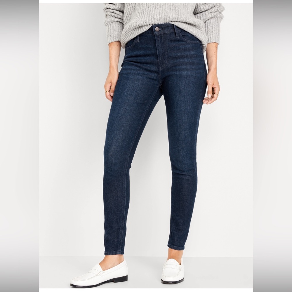 Old Navy High-Rise Wow Super Skinny Jeans